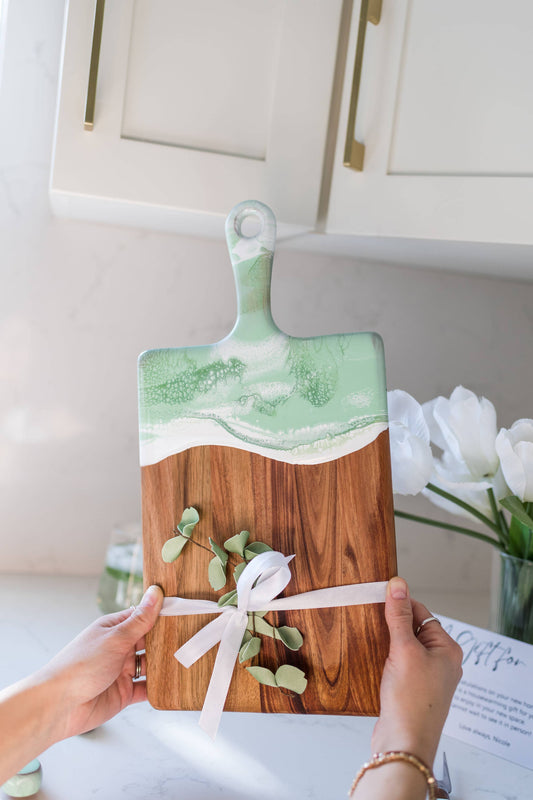 Mojito Medium Charcuterie Board (8x16" including handle)