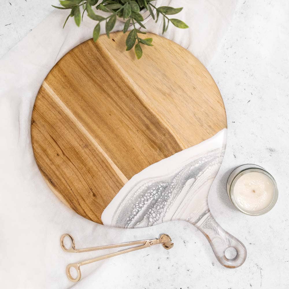 Charcuterie Board 12" Round with handle: Marble